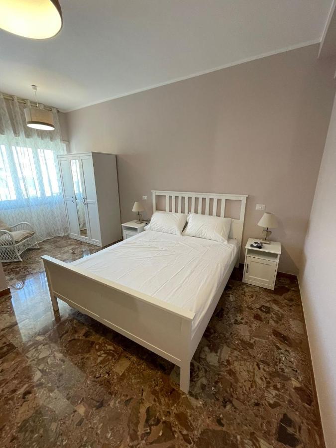 Alloggio Turistico Dea Bendata Anzio Exterior foto